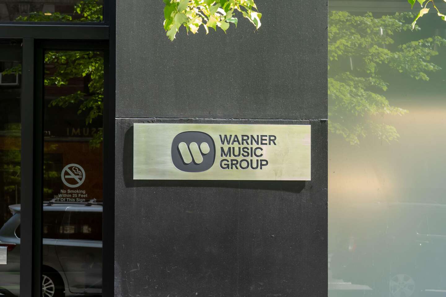 Warner Music Group renonce à lancer une OPA sur Believe