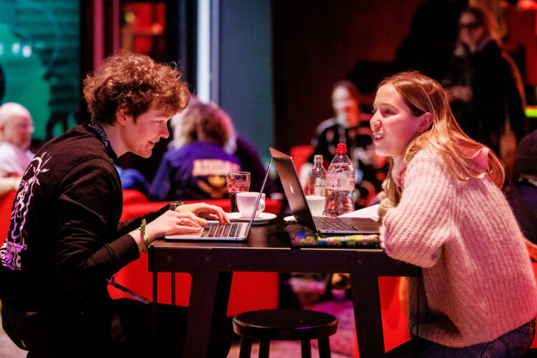 Si vous souhaitez proposer votre candidature, remplissez le formulaire avant le 2 novembre au plus t…