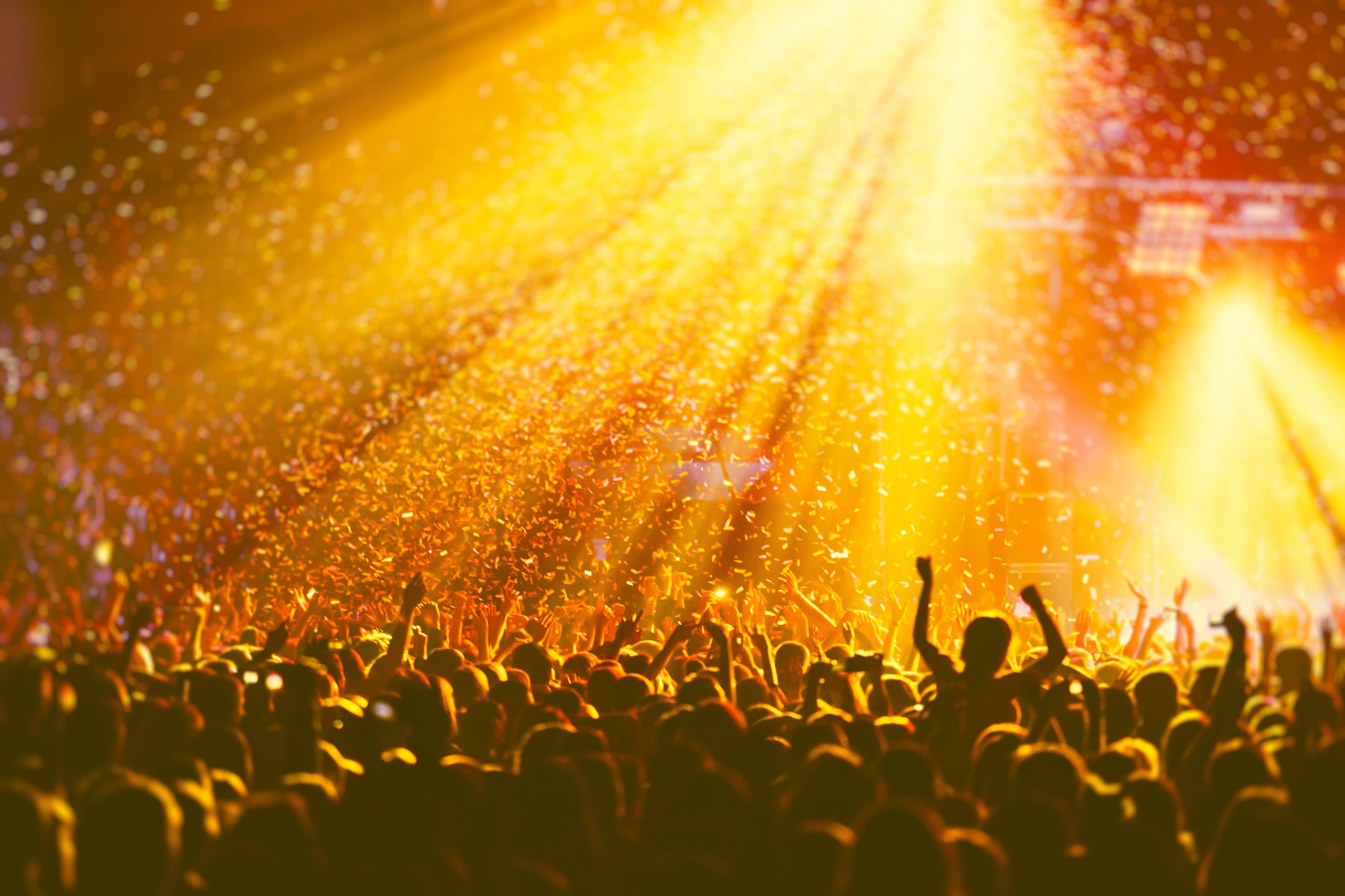 Les méga-concerts font les bonnes affaires de l'État... au détriment du secteur de la musique